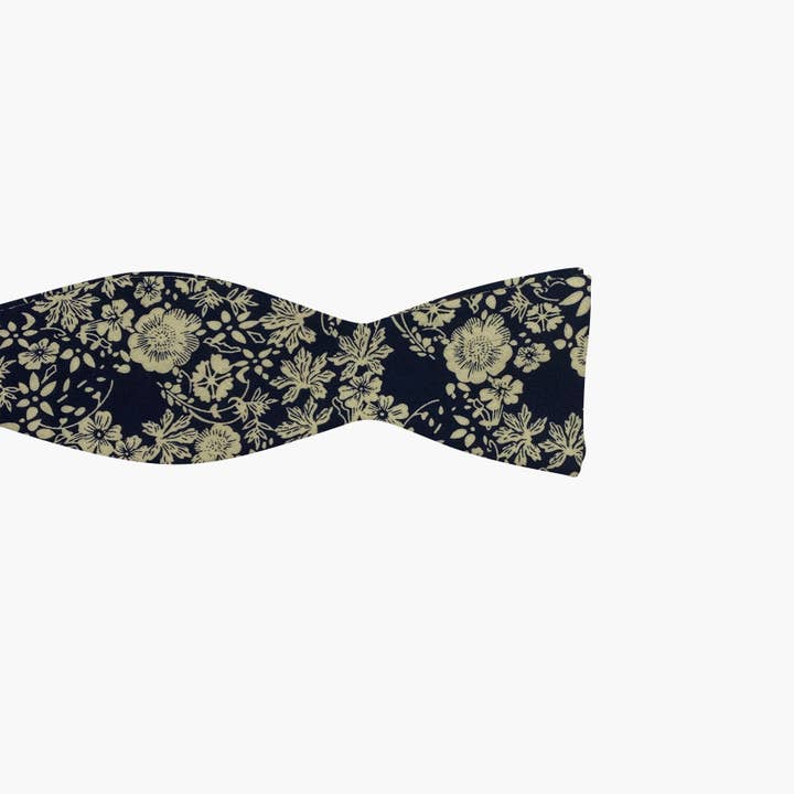 COSTELLO || SELF-TIE BOW TIE for wholesale by Frank & Buck