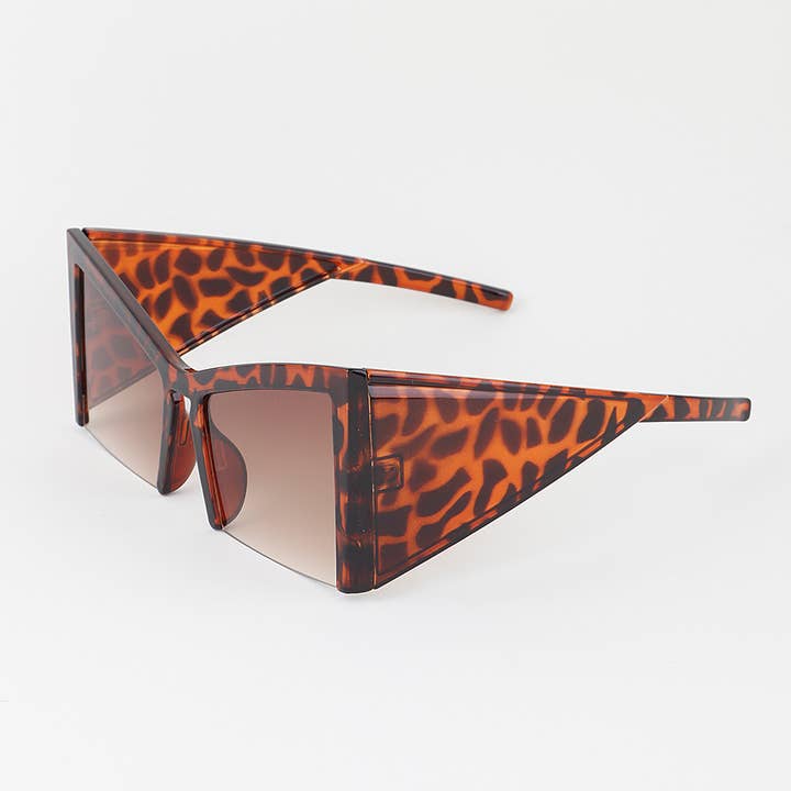MIX Sharp Triangular Sunglasses for wholesale on Faire
