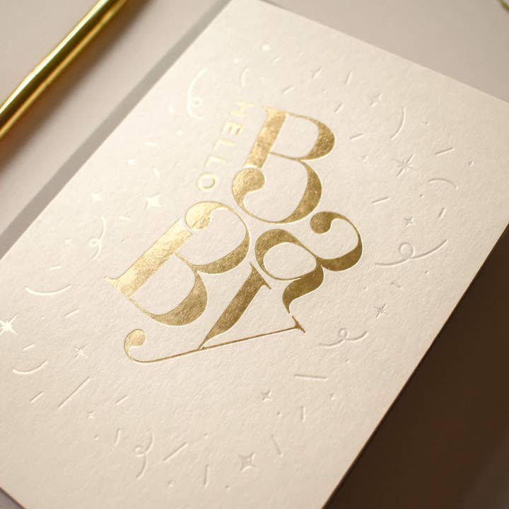 Bonjour Bébé, Carte Nouveau Bébé pour la vente par Jennifer Tune