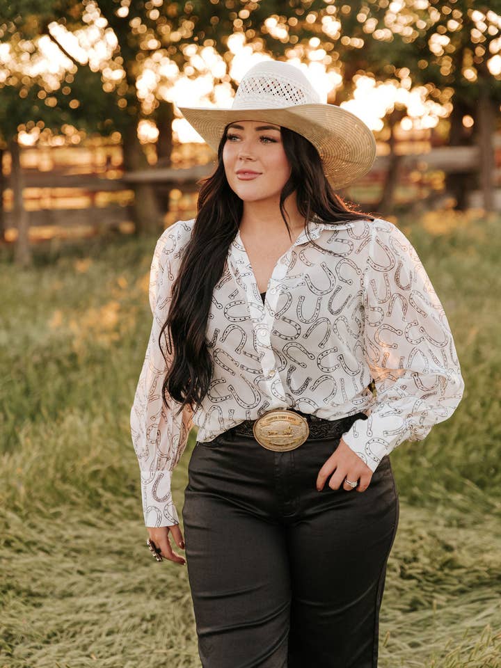 TH11 HORSESHOE WHITE BLOUSE (7 Piece) for wholesale by Turquoise Haven