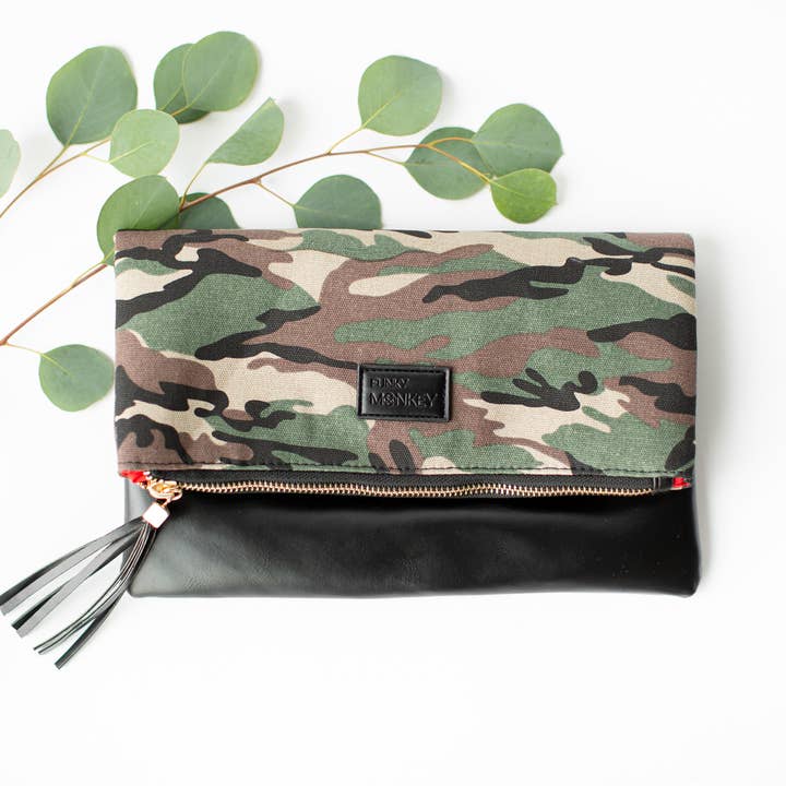 Funky Monkey Fashion - Wholesale Wristlet - $3.97 Closeout Fold Over-Camo & Black w Red