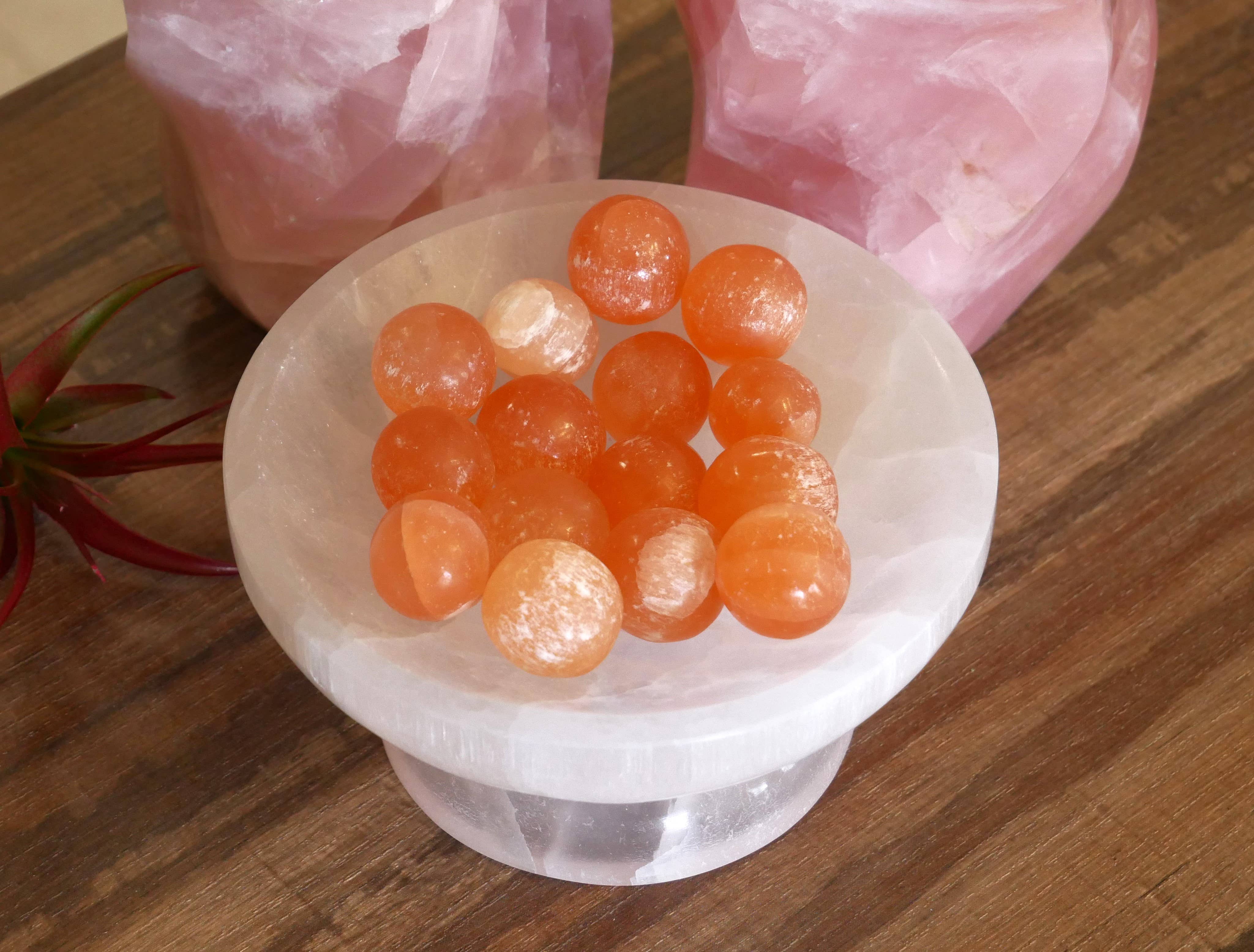 The Healing Sanctuary - Wholesale Spiritual Stone/Crystal - Selenite Pedestal Bowl 1