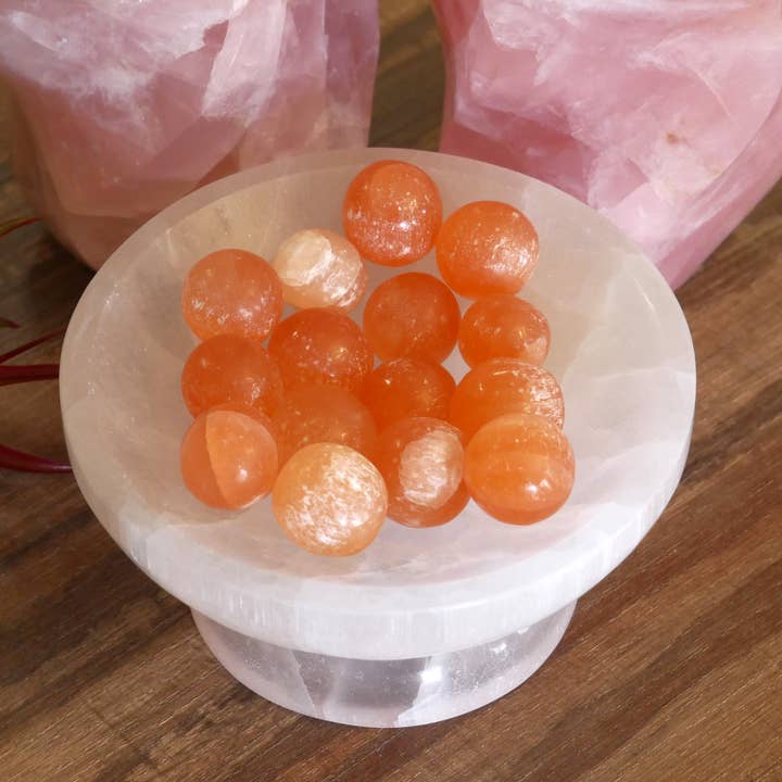 The Healing Sanctuary - Wholesale Spiritual Stone/Crystal - Selenite Pedestal Bowl 1