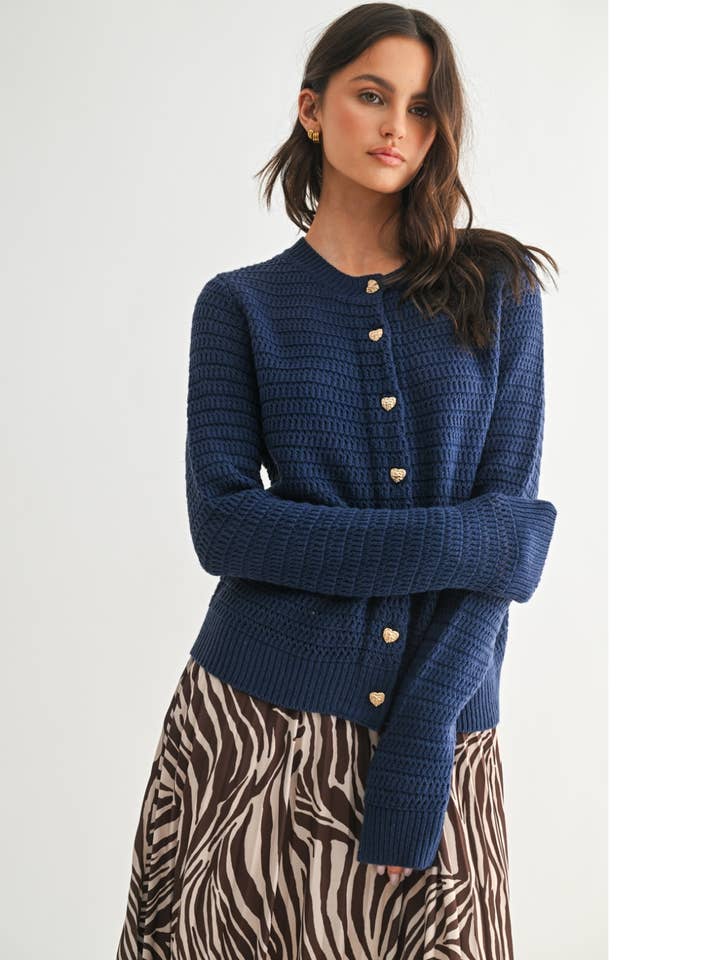 CARDIGAN PULL BOUTONNÉ EN FORME DE CŒUR / WL25-11205 pour la vente par Wishlist Apparel