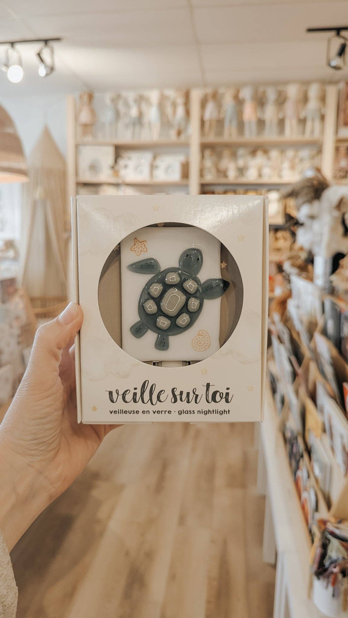 Shine on me Distribution - Vente Veilleuse - Enfant et bébé - Veilleuse - Tortue de mer - Veille sur toi3