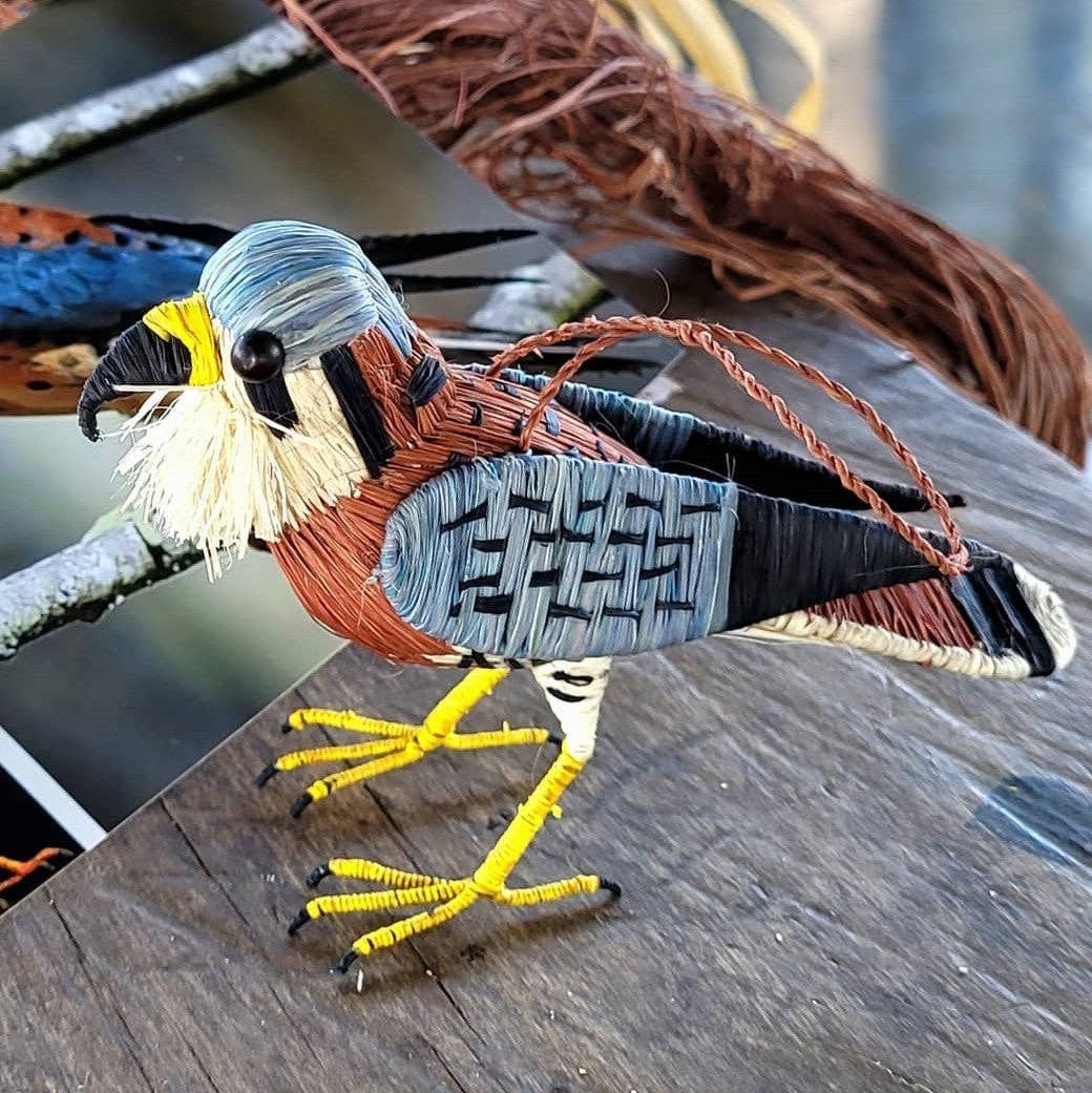 Amazon Ecology - Wholesale Ornament - KESTREL BIRD - FAIR-TRADE CHRISTMAS TREE ORNAMENT - WOVEN BY PERUVIAN AMAZON ARTISAN3