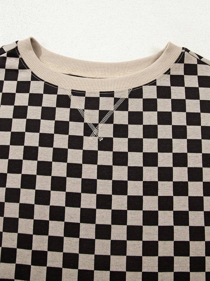 Kaki Haut décontracté à motif patchwork à carreaux mixtes, asymétrique. en vente sur Faire3