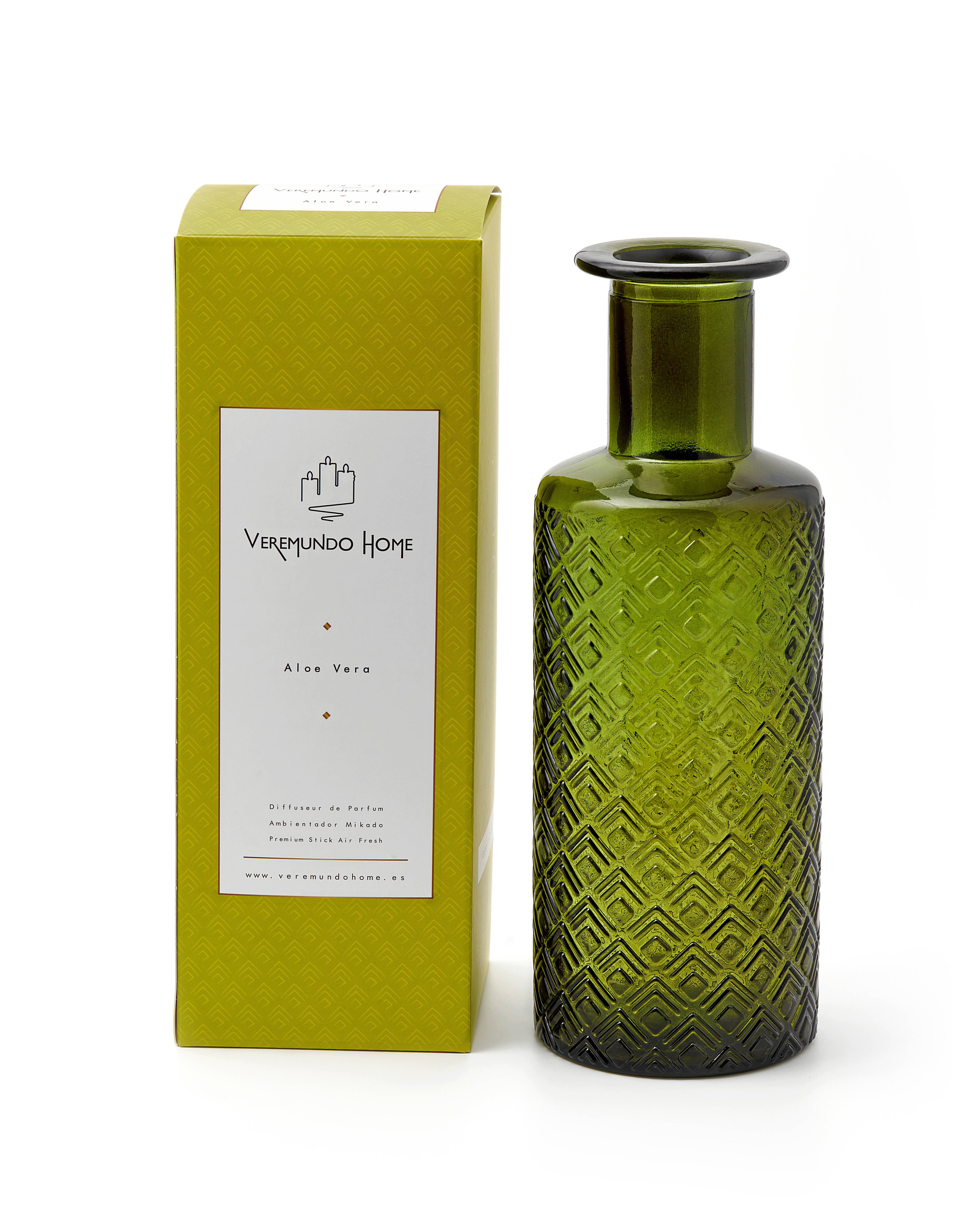 Veremundo Home – wholesale Vase – Organic tall decorative vase - Green