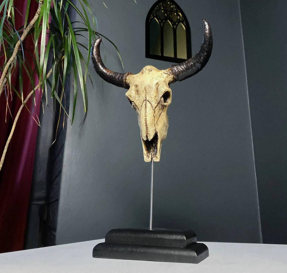 G7T6 - Wholesale Decorative Figurine - Bison Skull Mounted on Stand, Buffalo Skull, Cow Bull Skull2