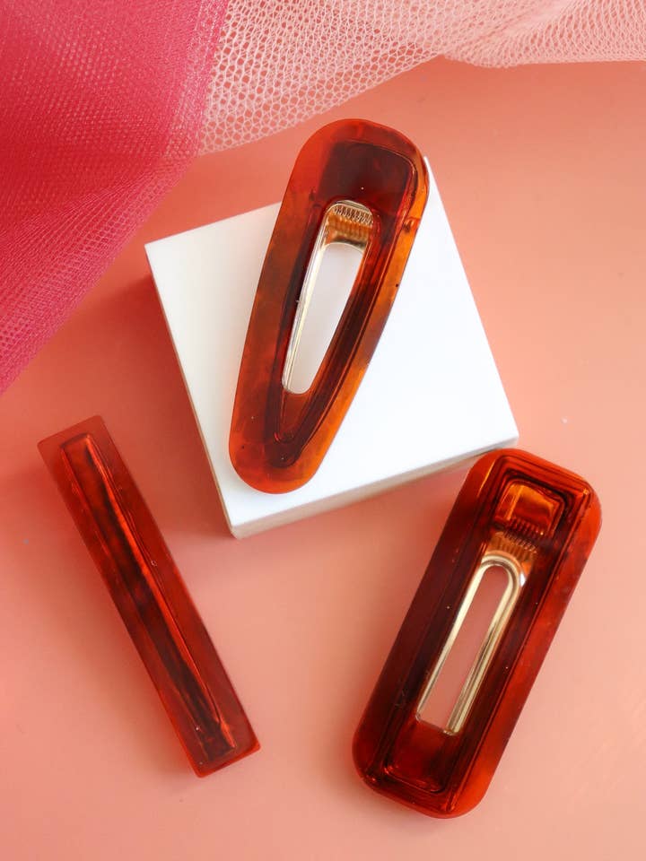 Barrette Ecaille Foncé pour la vente par CG Home