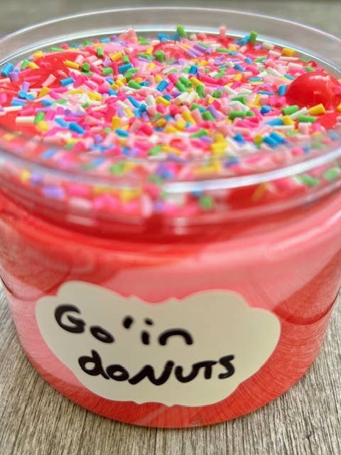 Go'in Donuts pour la vente par Brooklyn Slime LLC