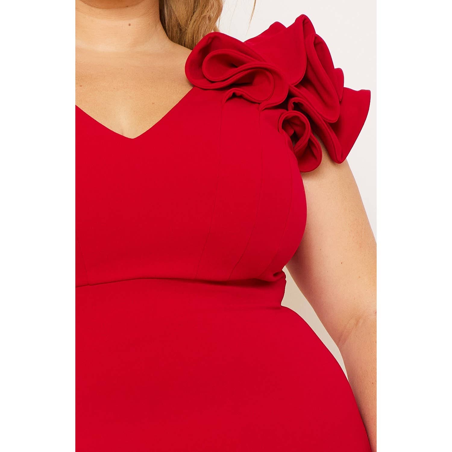omgstyles - Wholesale Dress - Women's - PLUS SIZE RUFFLE DETAILSHOULDER MIDI DRESS7