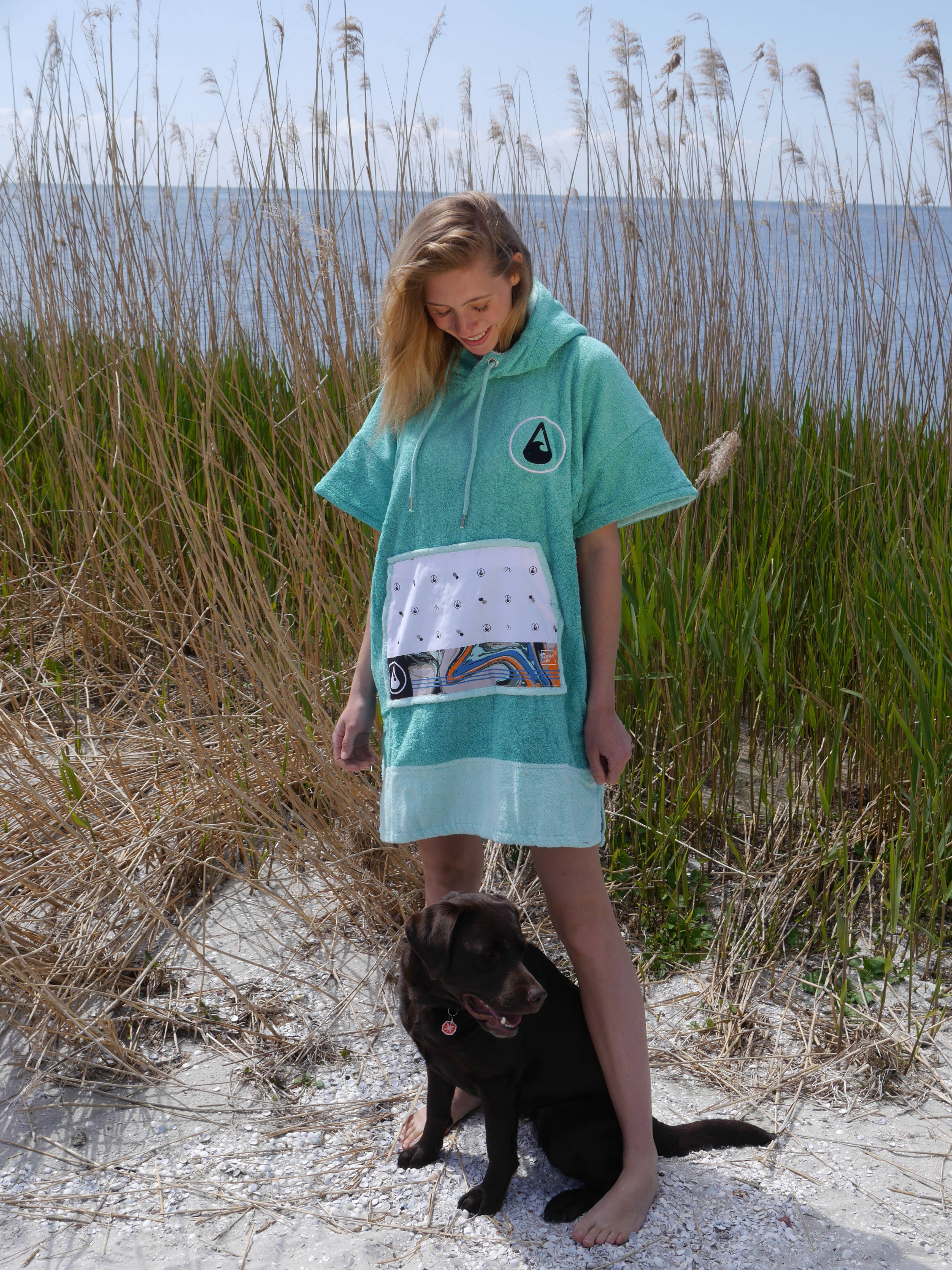 Inventsports Limited - Wholesale Poncho - Dames - Wave-Hawaii LIZ poncho / omkleedponcho6