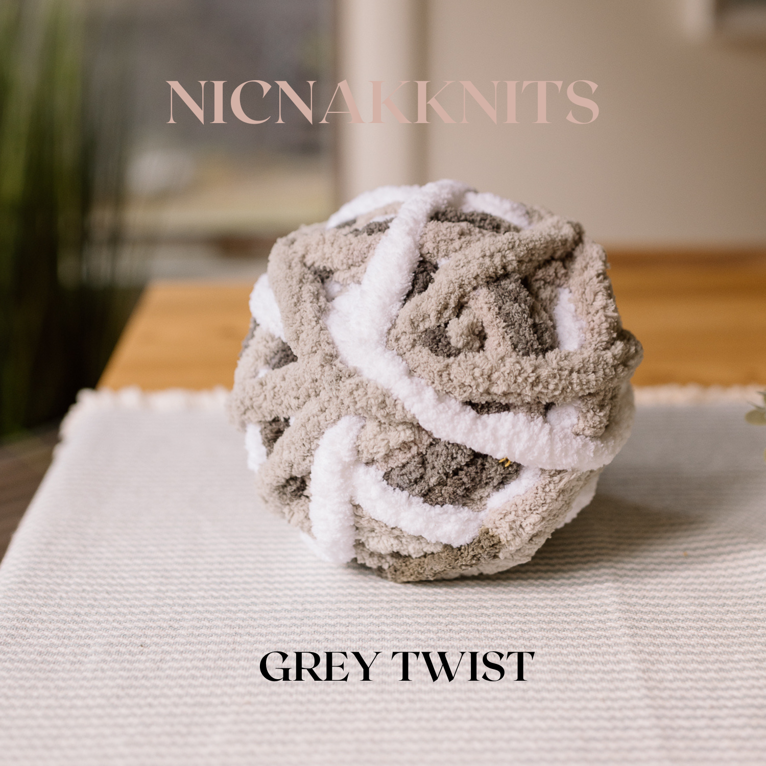 Nicnakknits - Wholesale Throw Blanket - Solid Colour - Handmade Chunky Knit Blanket24