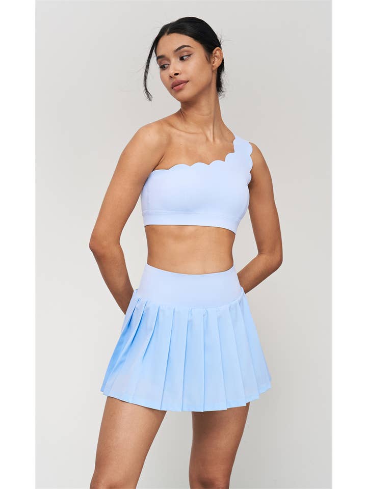 91thelabel – wholesale Sportbehåar – Dam – Helena Scalloped Sport-BH med en axel