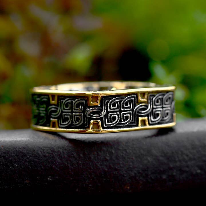 Gemcohub - Wholesale Band/Stacked Ring - Men's Square Black Gold Ring2