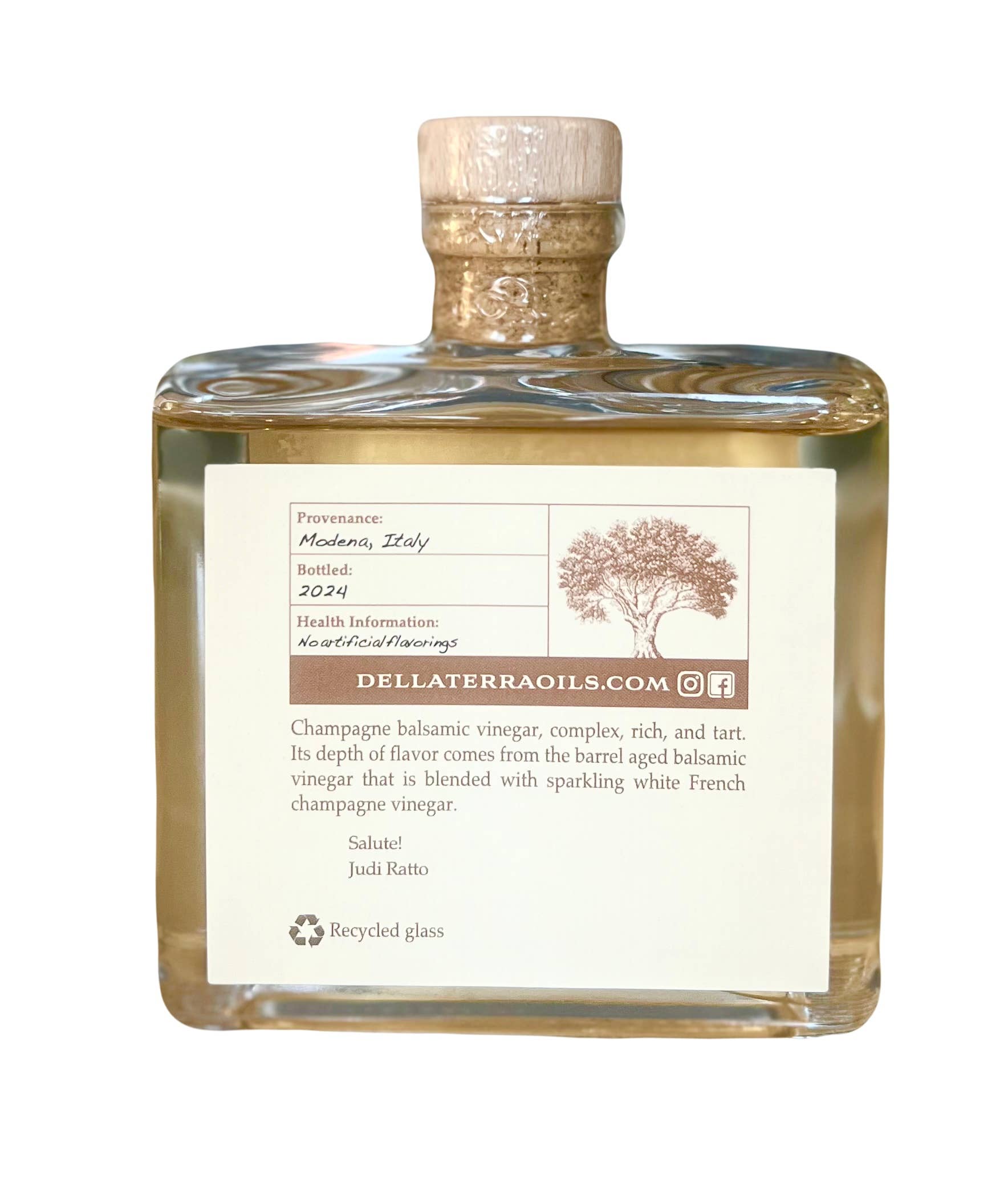Della Terra Oils - Wholesale Vinegar - Champagne Balsamic Vinegar, Imported from Modena, Italy1