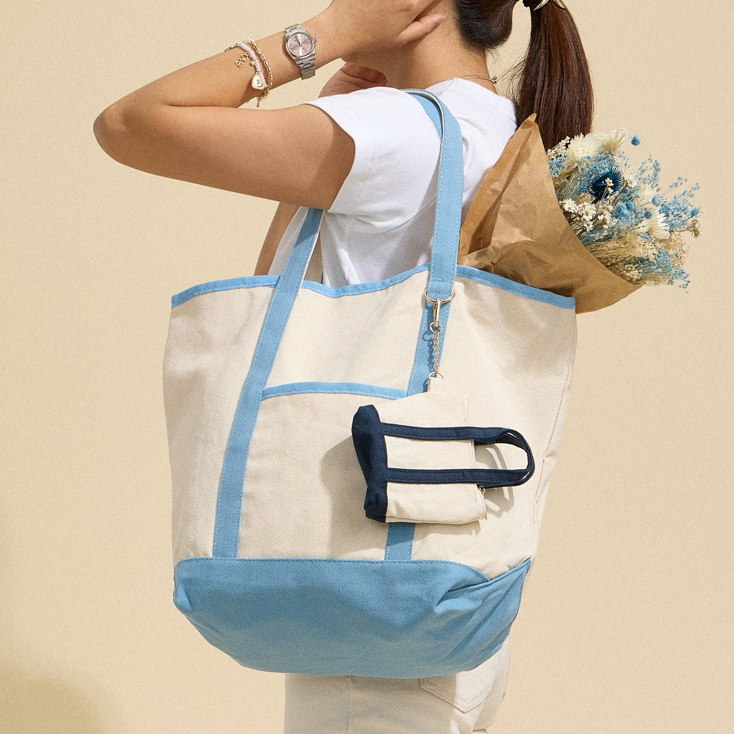 Frem – wholesale Tote bag – Women's – Ecofriendly Cotton Canvas Carry Tote with Charm Holder26