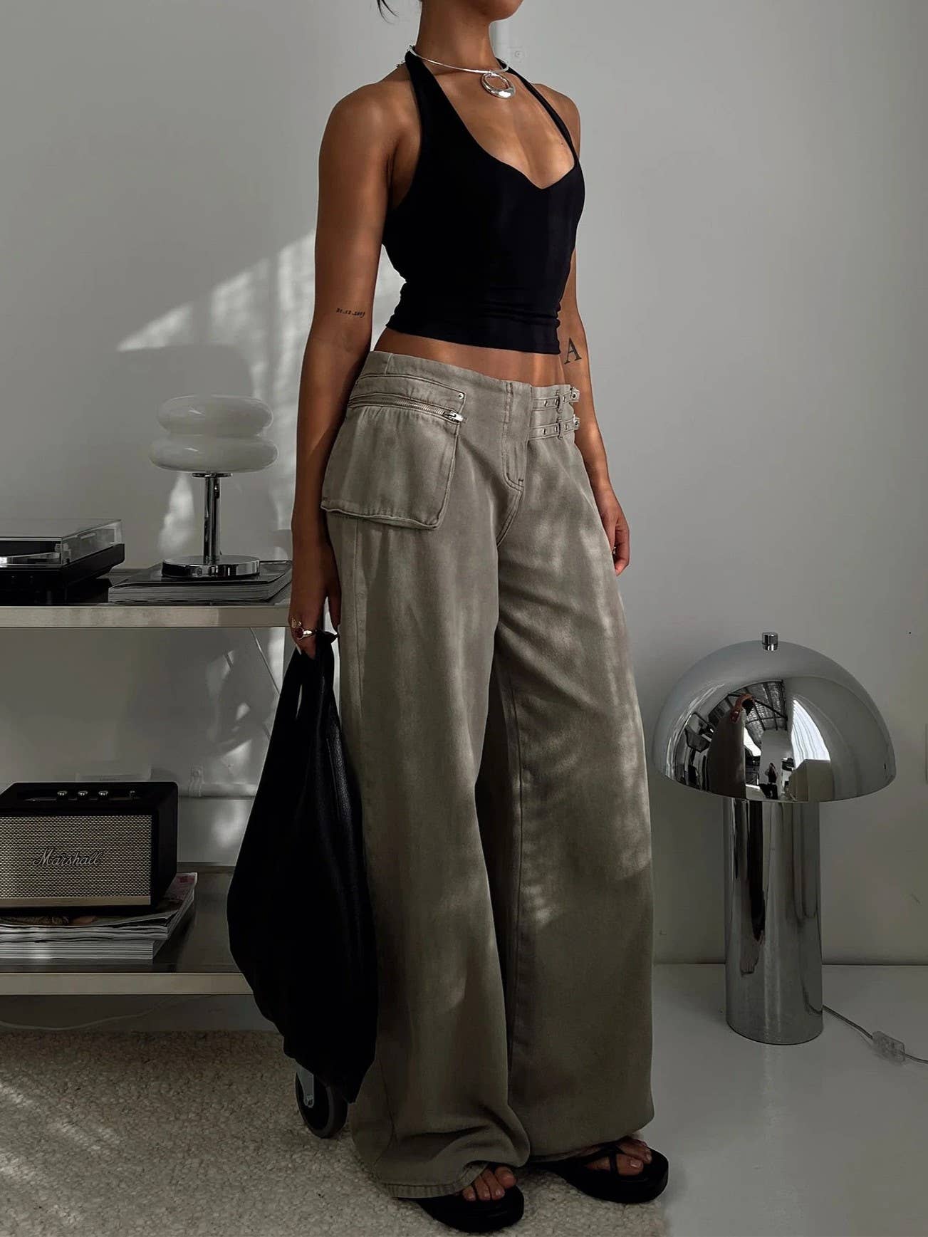 Rosa Clothing - Wholesale Pants - Women's - Street Adjustable Waist Side Pockets Detail Cargo Pants8