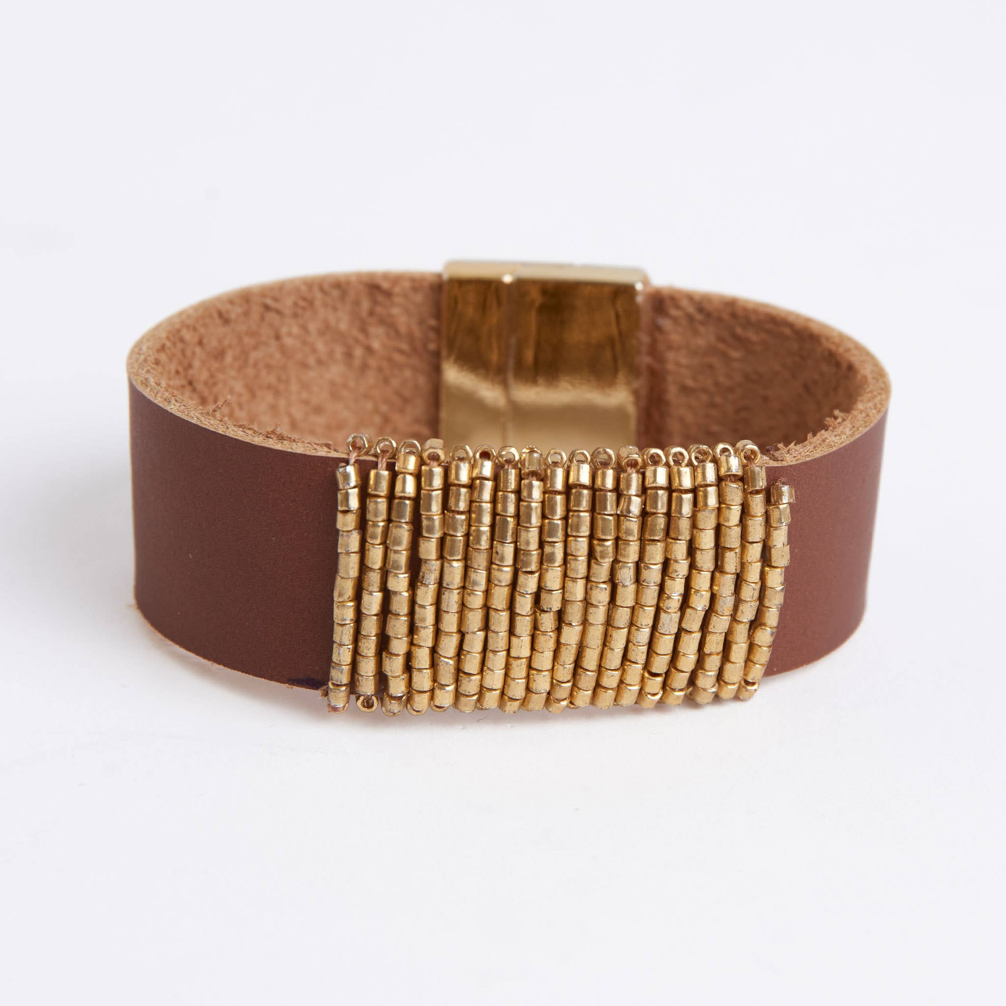 Howard's - Wholesale Beaded Bracelet - Magnetic Bracelet Avery Gold Beads and Genuine Leather2