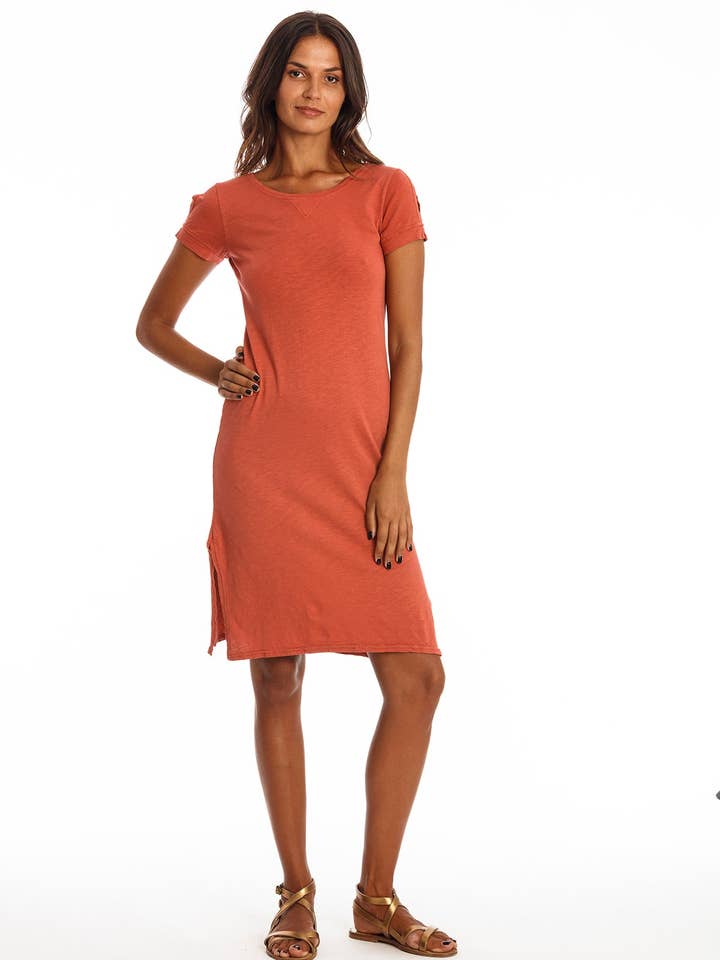 Abito Zoe per la vendita all'ingrosso da parte di Ravens View Ibiza