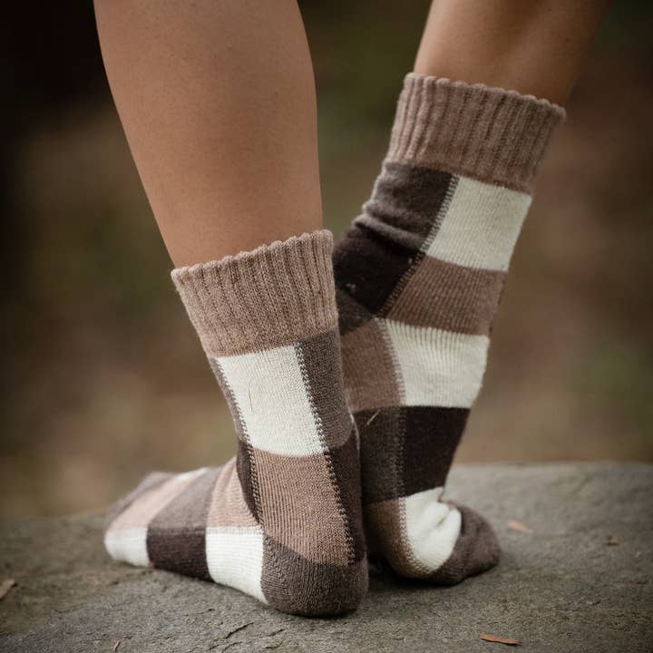 Arya Clothing - Wholesale Socks – Unisex - Organic Wool Socks - Brown2