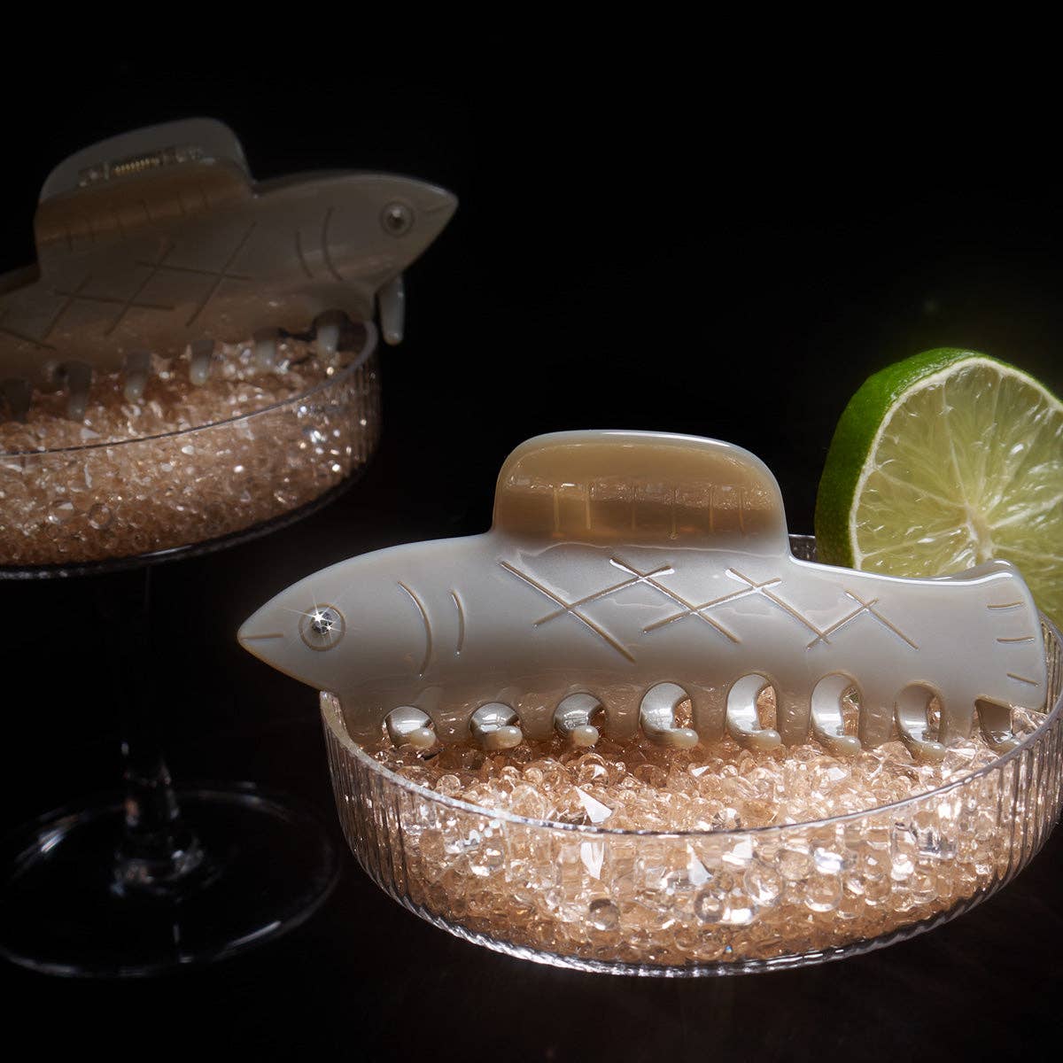 WINONA IRENE - Wholesale Hair Clip - Women's - Herring Fish Silver Acetate Hair Claw with Rhinestone Eye3