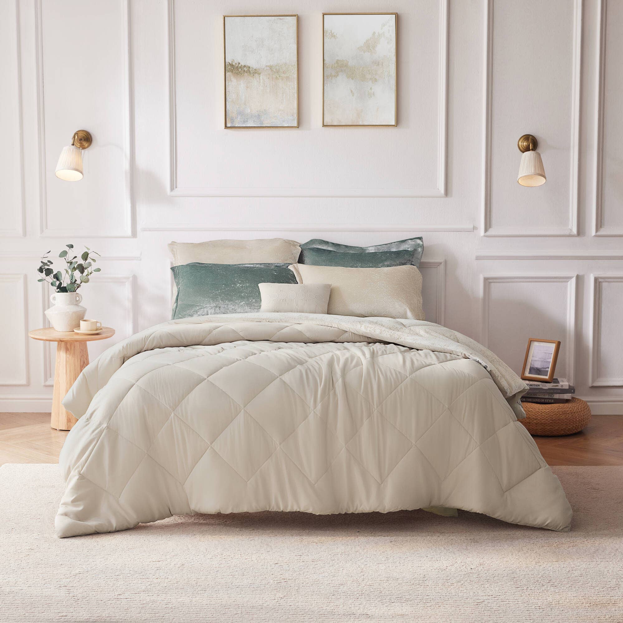 Olliix - Wholesale Bedding Set - Velvet Quilted Diamond Comforter Set, Champagne9