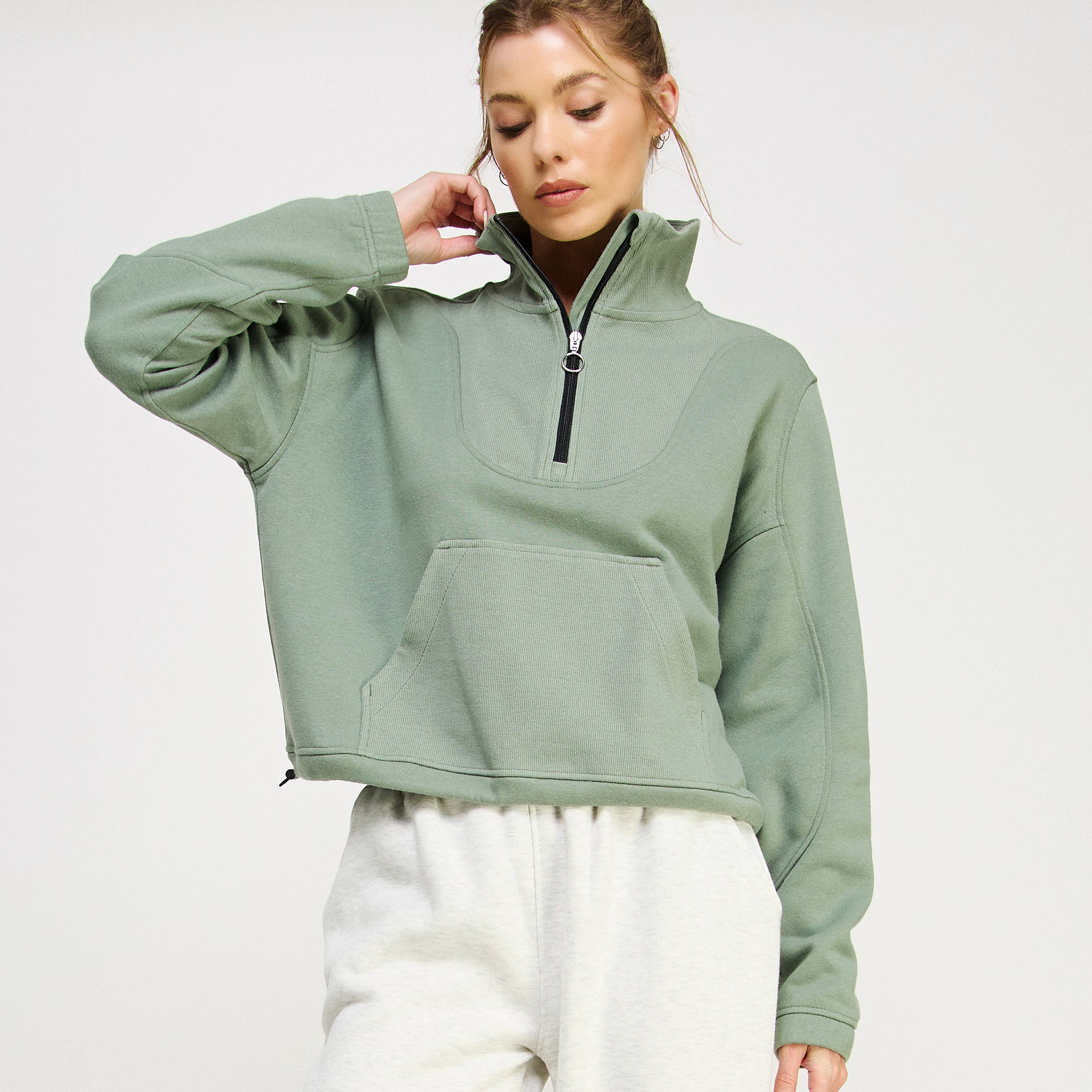 FREEZIA - Wholesale Sweatshirt - Women's - FRENCH TERRY NECK HALF ZIP SWEATSHIRT PULLOVER-FZ001217