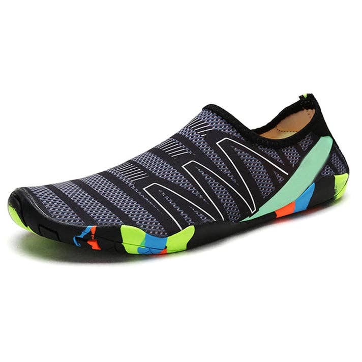 Orignal Anti Slip Aqua Splash Water Shoes for wholesale by Skiddo