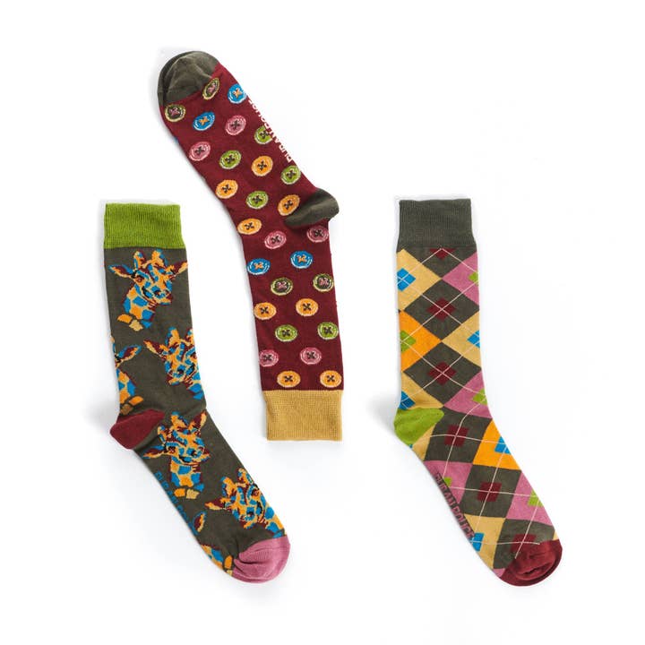 Pack of 3 pairs of red diamond ribbon men's socks for wholesale by Ruban Rouge