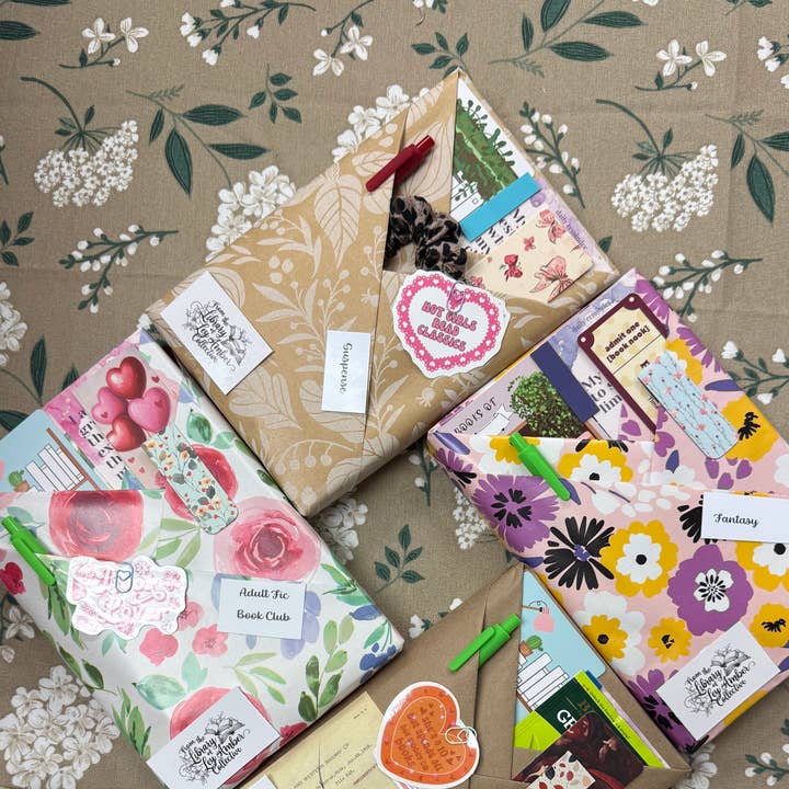 Ley Amber Collective - Wholesale Crafts, Hobbies & DIY - Blind Date With a Book (Paperback)2