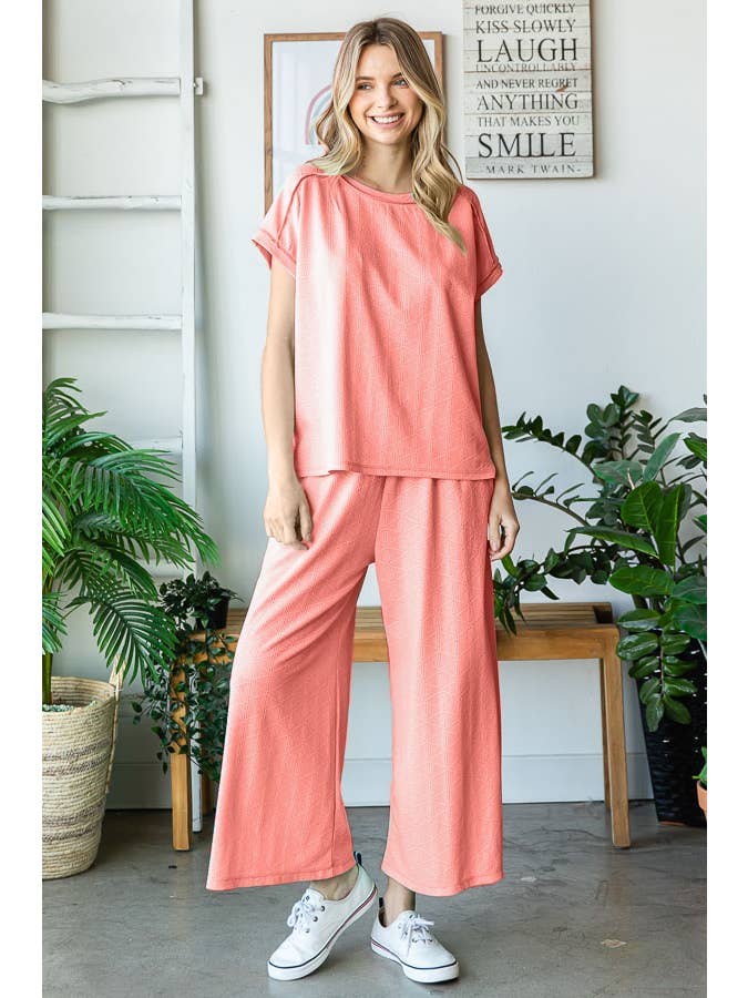 7th Ray - Wholesale Loungeset - Dames - Stevige Getextureerde Korte Mouw Wijde Pijpen Broek Lounge Set TP550411