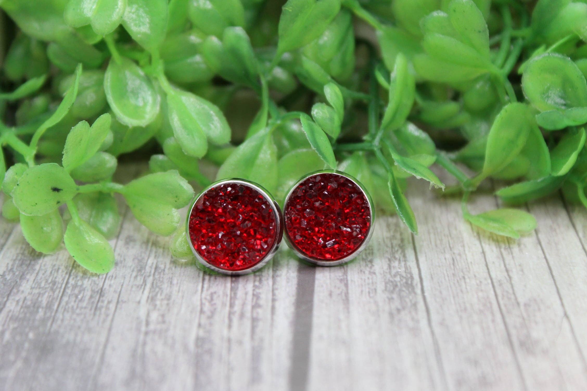 Hylidae Boutique - Wholesale Stud/Post Earrings - Red Krystal • 12mm Stud Earrings0