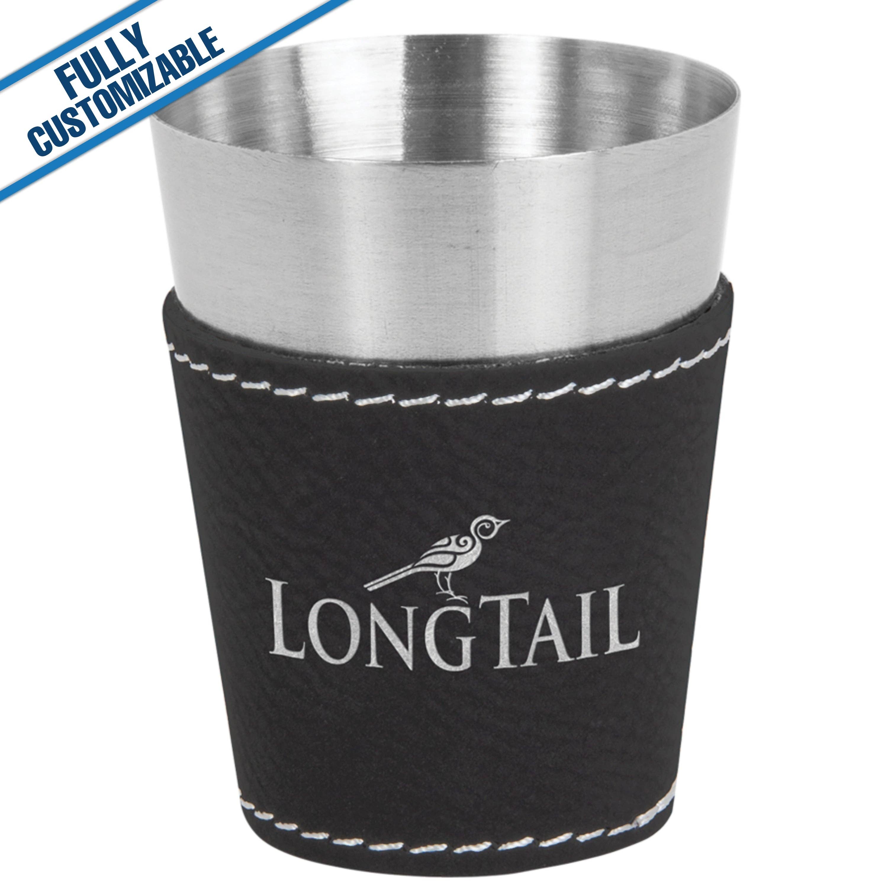GiftWorksPlus - Vente Verre à shooter - 2 oz. Verre à liqueur en similicuir gravé - Entièrement personnalisable5