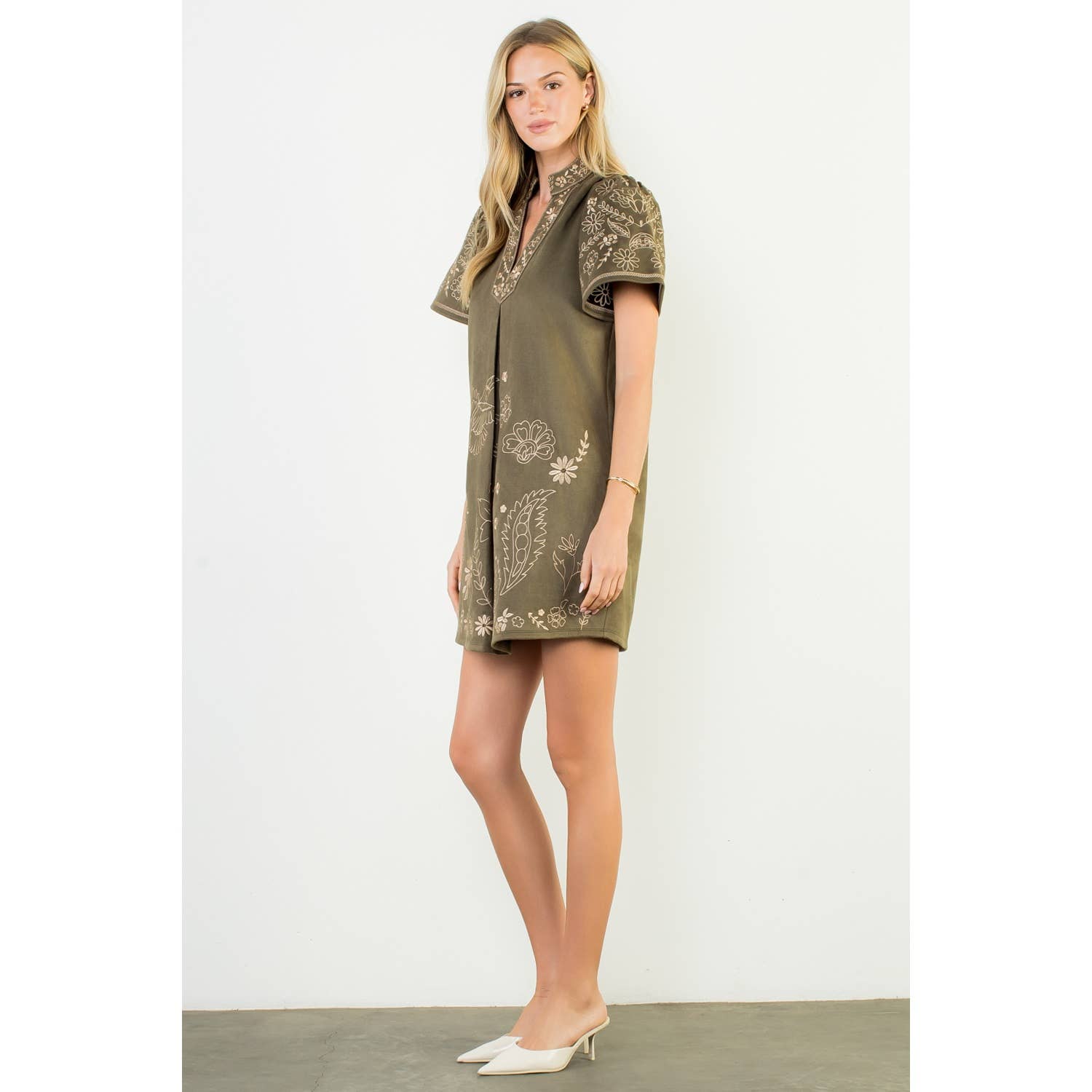 THML - Wholesale Dress - Women's - Short Sleeve Embroidered Detail Dress8