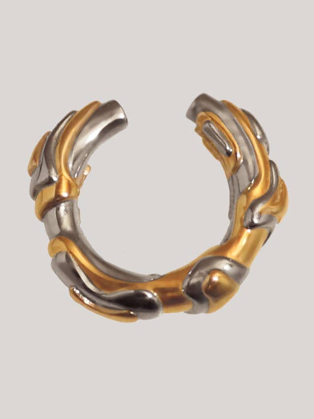 Manchette Halo Conch pour la vente par Austin James Smith