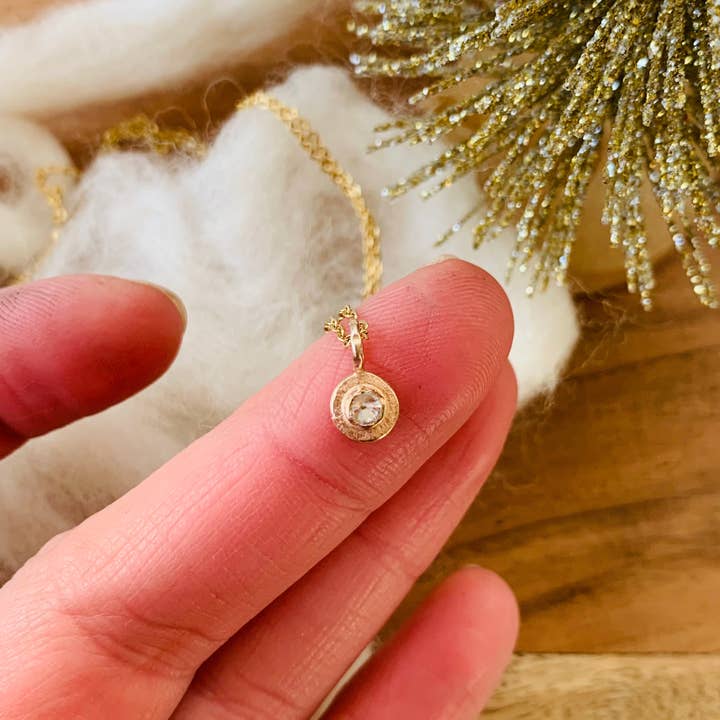 Notions of Lovely – Colar pingente/pendente por atacado – Colar Little Gemmy Bit com Pingente em Ouro 14k Fill4