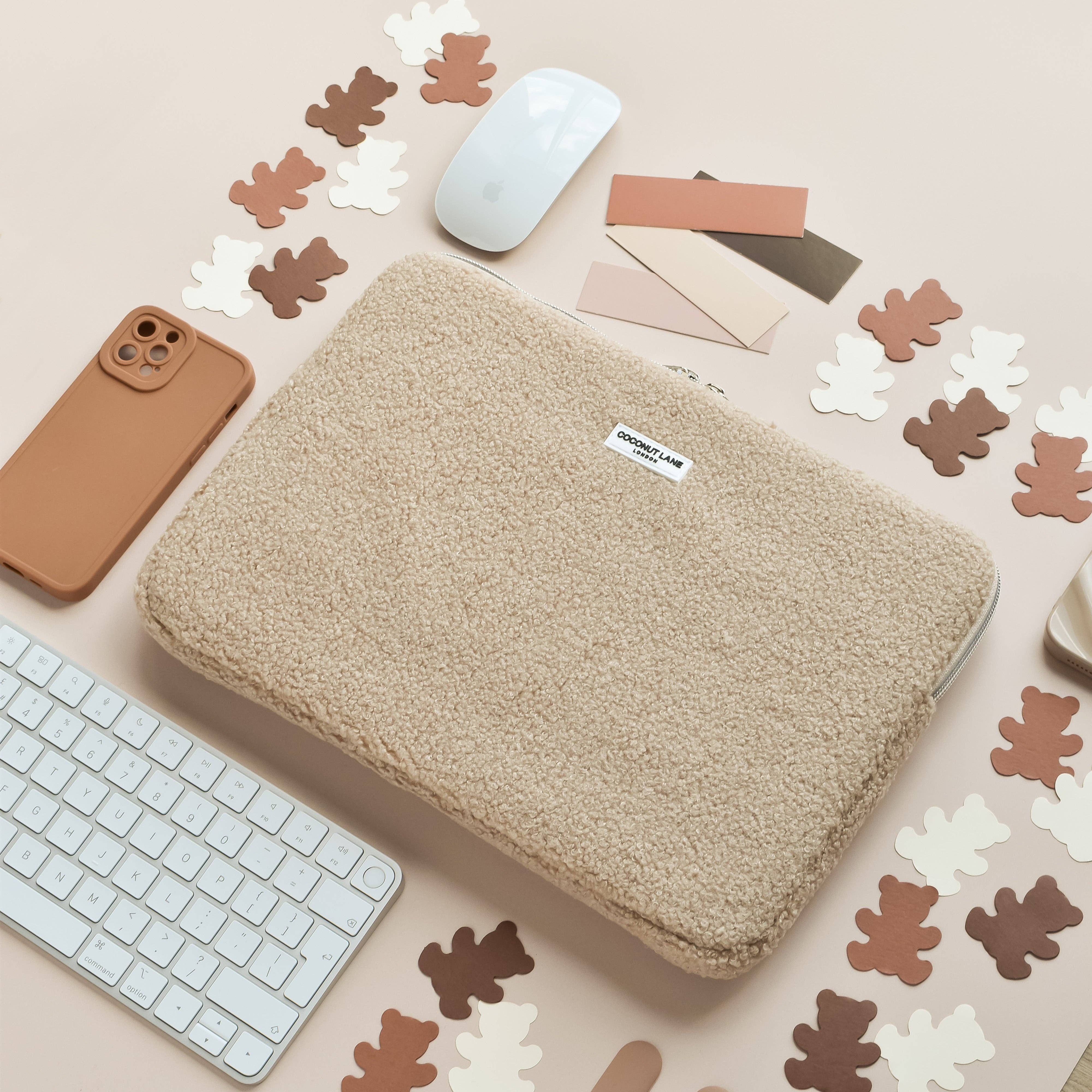 Coconut Lane - Wholesale Laptop/Tablet Case - Women's - Teddy Rupert Laptop7