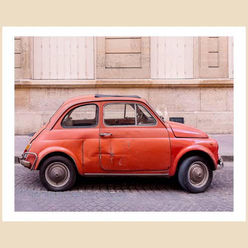 Paris konsttryck (8x10): Den orange bilen på Rue de Narbonne för wholesale av Charlotte to Paris