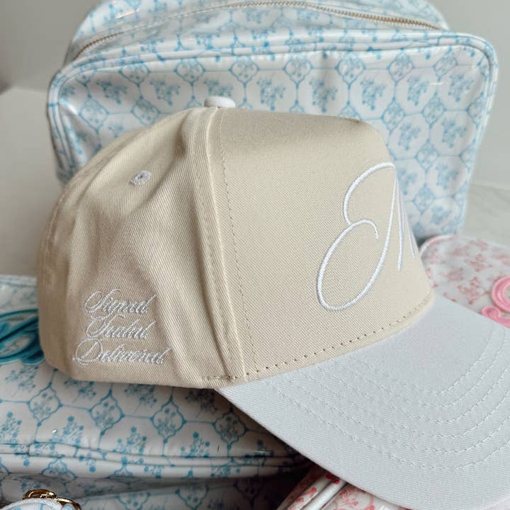 KENZKUSTOMZ - Wholesale Trucker Hat - Unisex - Mrs. White Vintage Trucker Hat