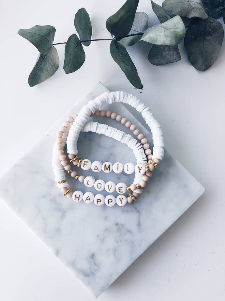 Eve - Conjunto de 3 pulseiras Heishi por atacado de The Happy Lab