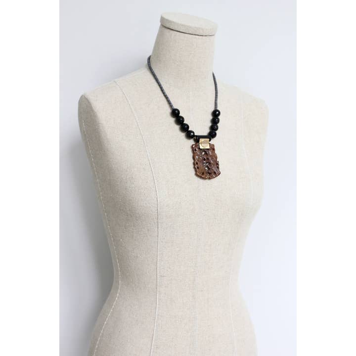 David Aubrey Jewelry - Wholesale Pendant/Charm Necklace - HYL319 Jade and black agate pendant necklace