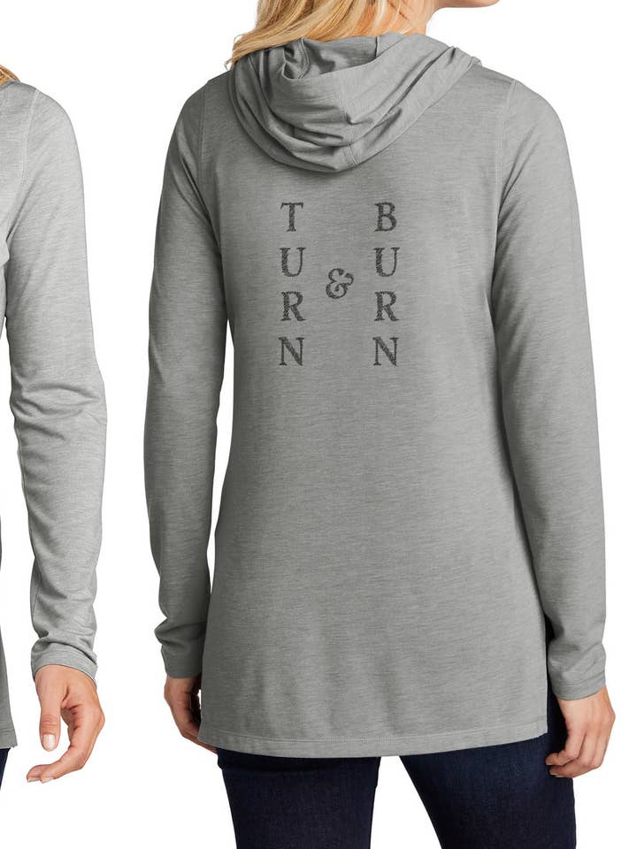 Sweat à capuche à col bénitier Barrel Racer pour la vente par Noble Pony