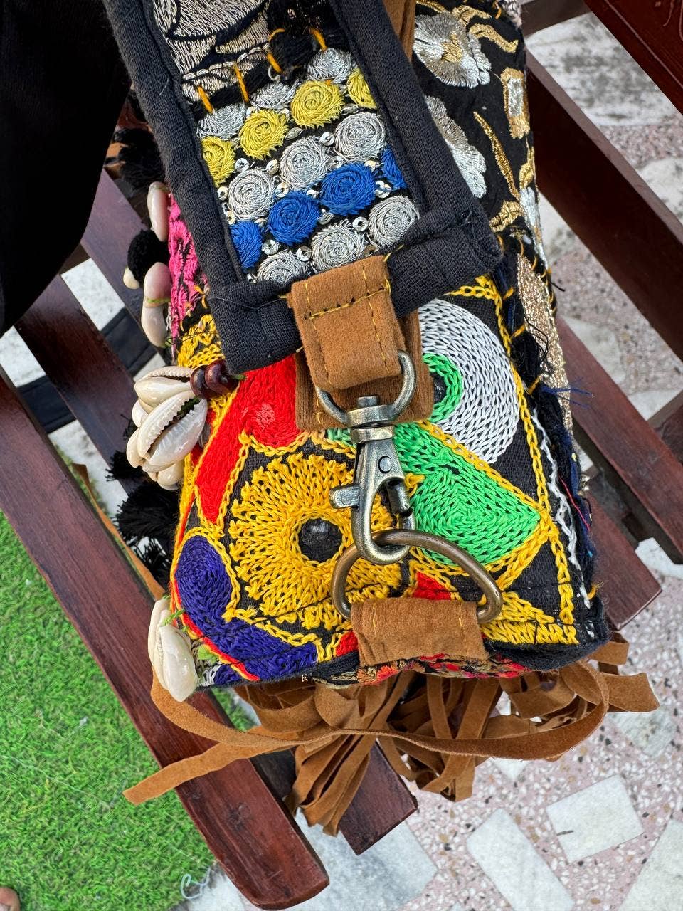 GYPSY STUDIO - Wholesale Shoulder Bag - Women's - Ethnic Banjara Shoulder Handcrafted Bag Woman's Banjara Bag8