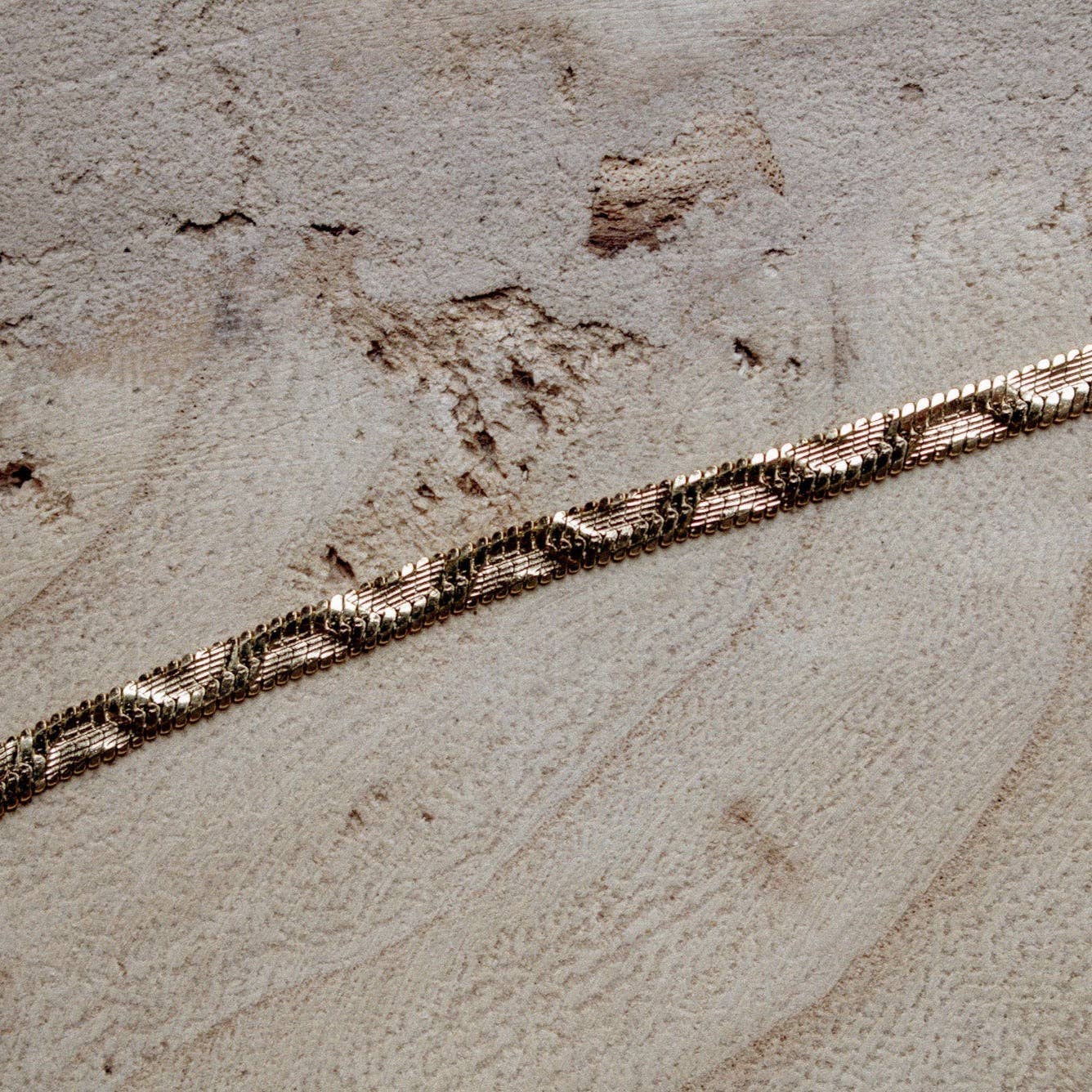 Black Sheep Jewelry – Colar de elos e correntes por atacado – colar margot1