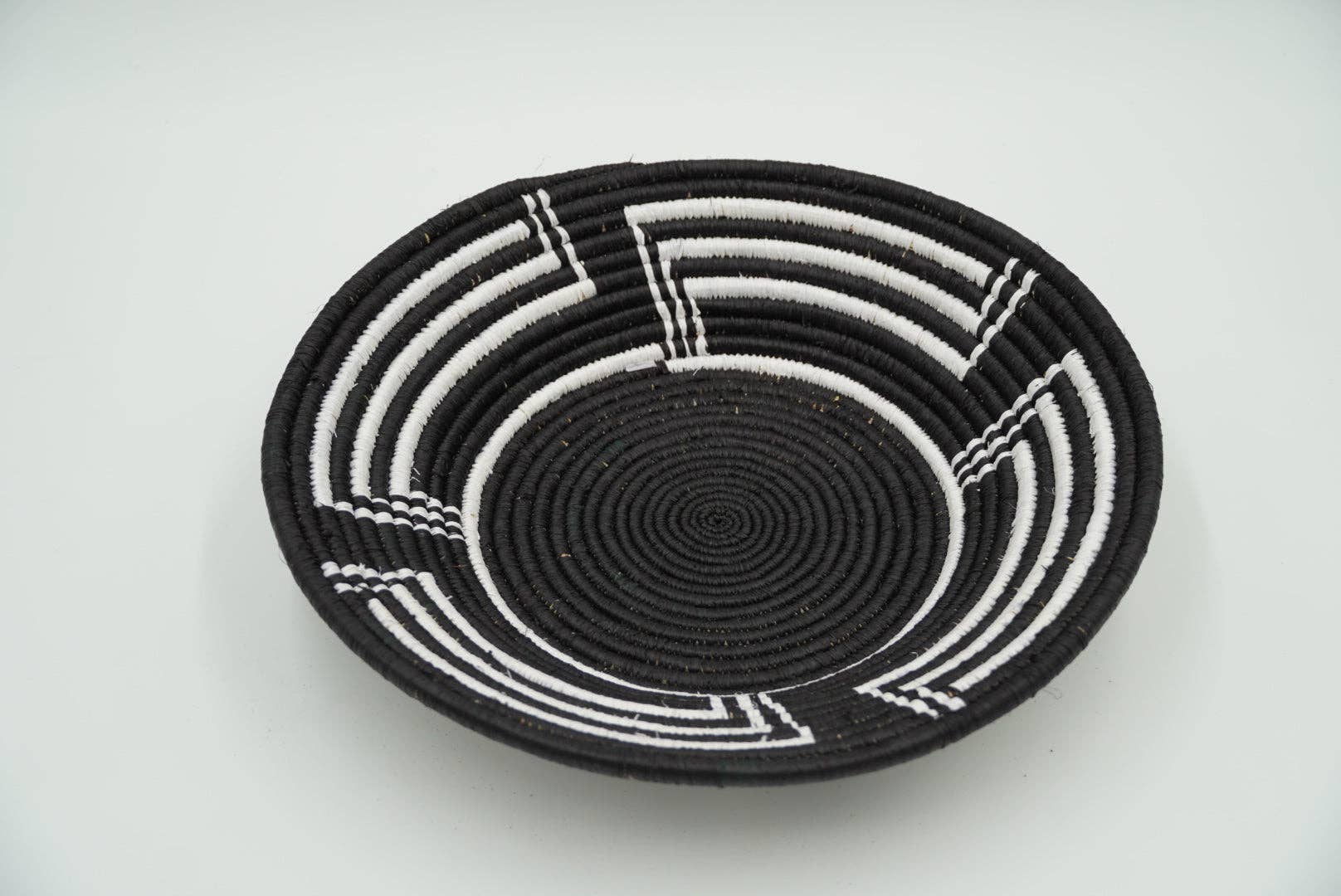 Crazy Love Africa - Vendita all'ingrosso Cestini - Cesto ugandese Zebra3