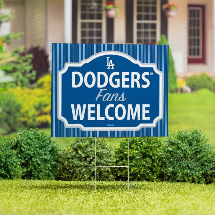 Evergreen Enterprises - Wholesale Outdoor Sign - Los Angeles Dodgers Coroplast Yard Sign, "Fans Welcome"1