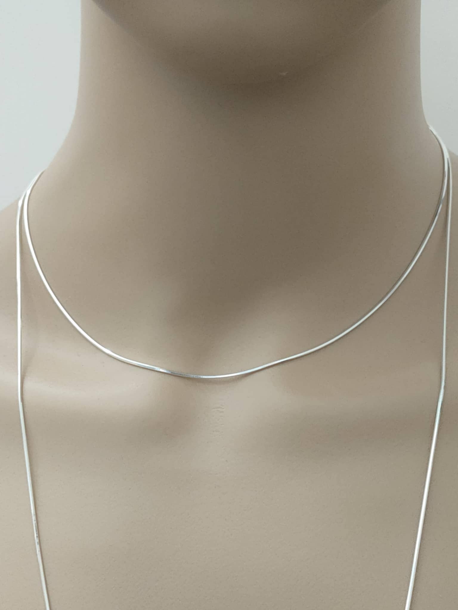 Thanina bijoux - Wholesale Link & Chain Necklace - Square link chain necklace in 925 silver1