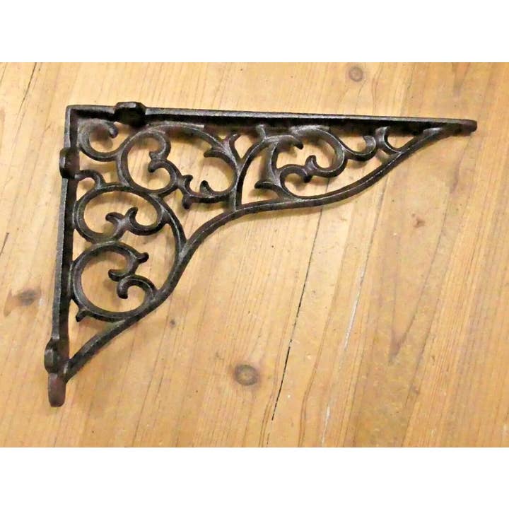 Midwest Craft House - Wholesale Wall Accent - LARGE CAST IRON VINE BRACKET 10 7/8"